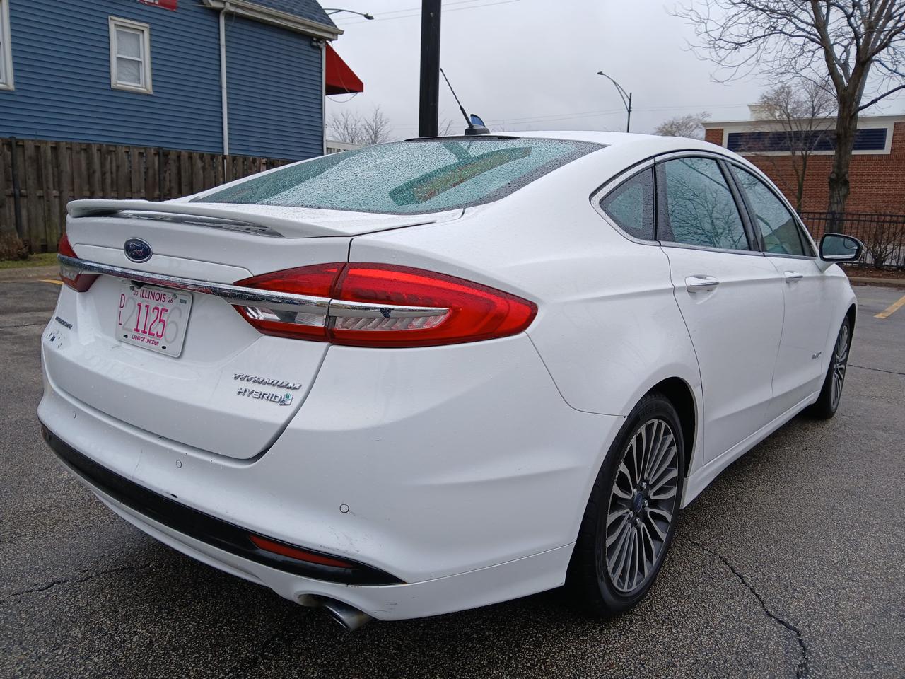 Ford Fusion Hybrid Titanium FWD 2018