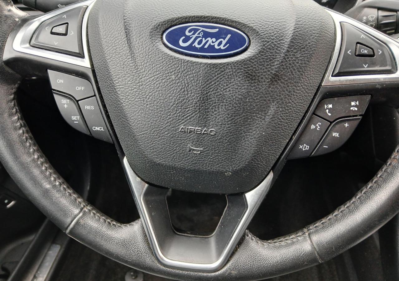 Ford Fusion Hybrid Titanium FWD 2018