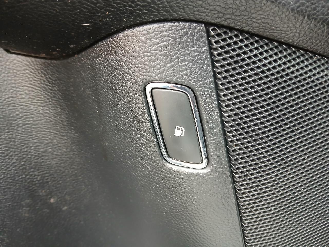 Ford Fusion Hybrid Titanium FWD 2018