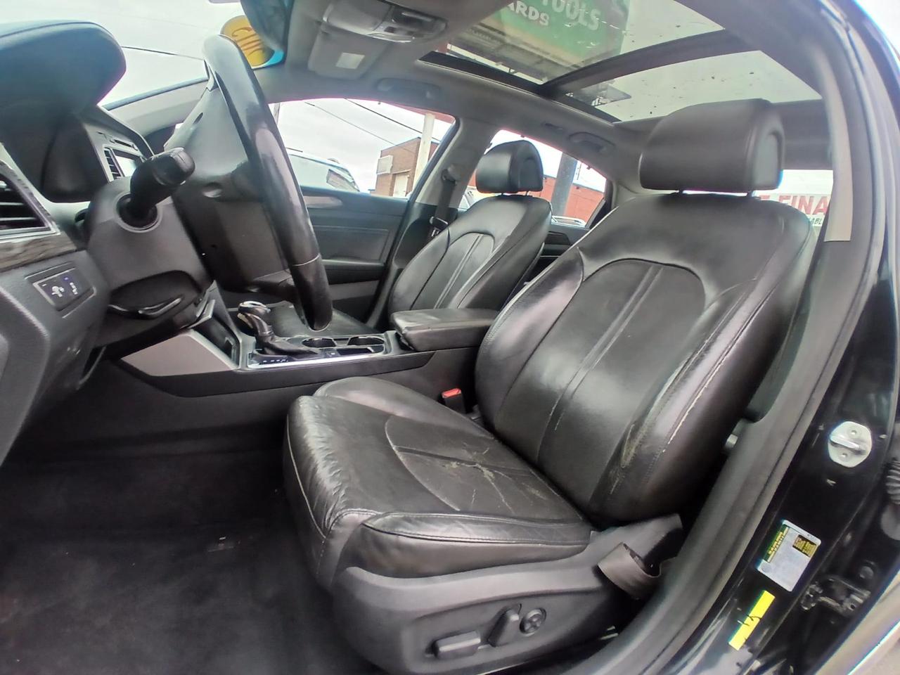 Hyundai Sonata 4dr Sdn 2.4L Limited PZEV 2015