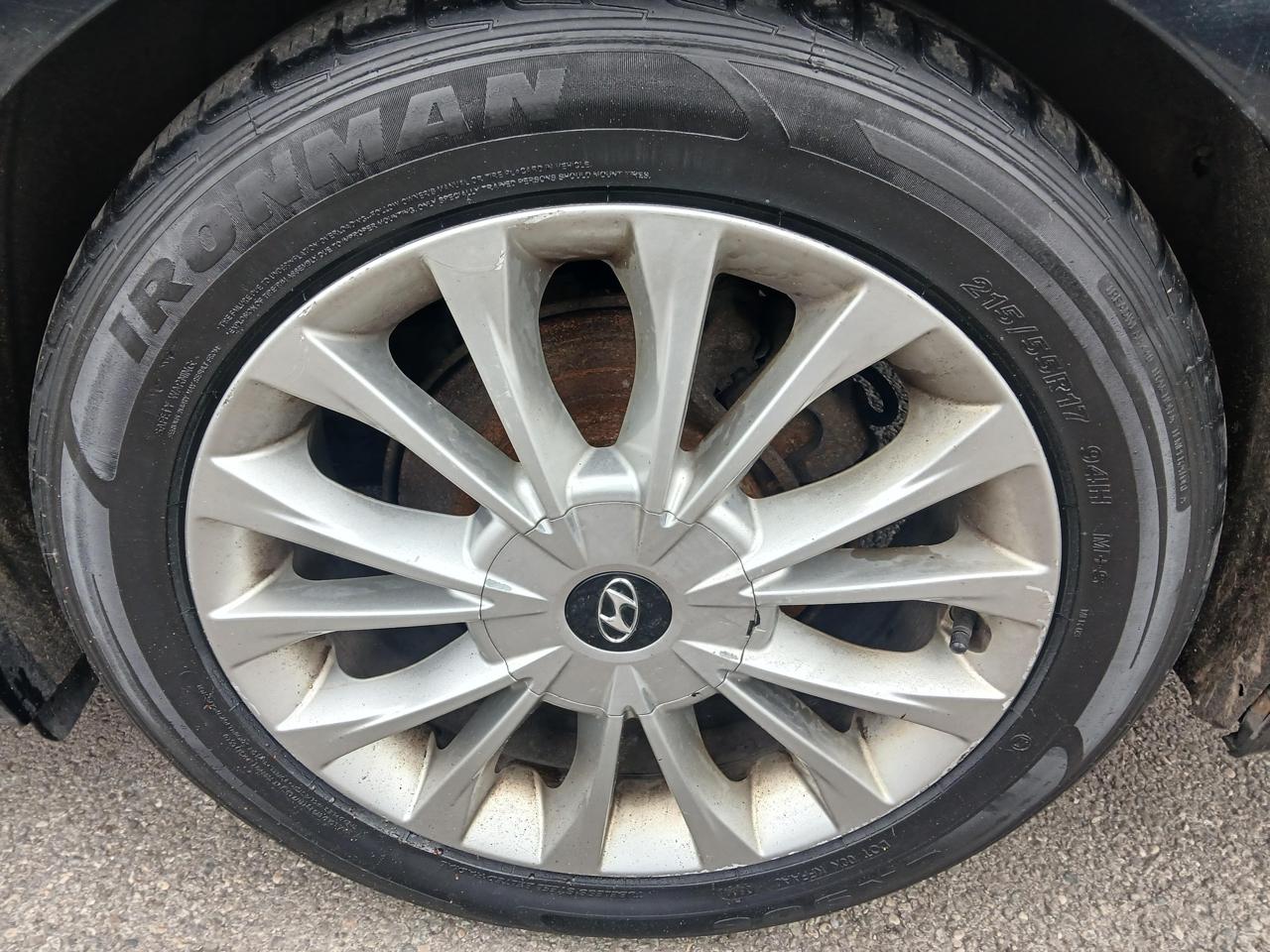 Hyundai Sonata 4dr Sdn 2.4L Limited PZEV 2015