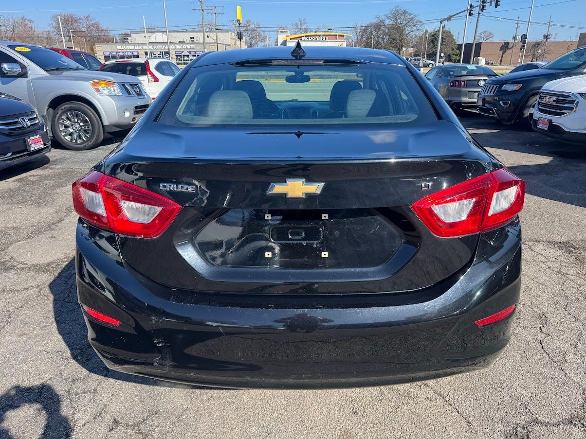 Chevrolet Cruze 4dr Sdn 1.4L LT w/1SD 2017