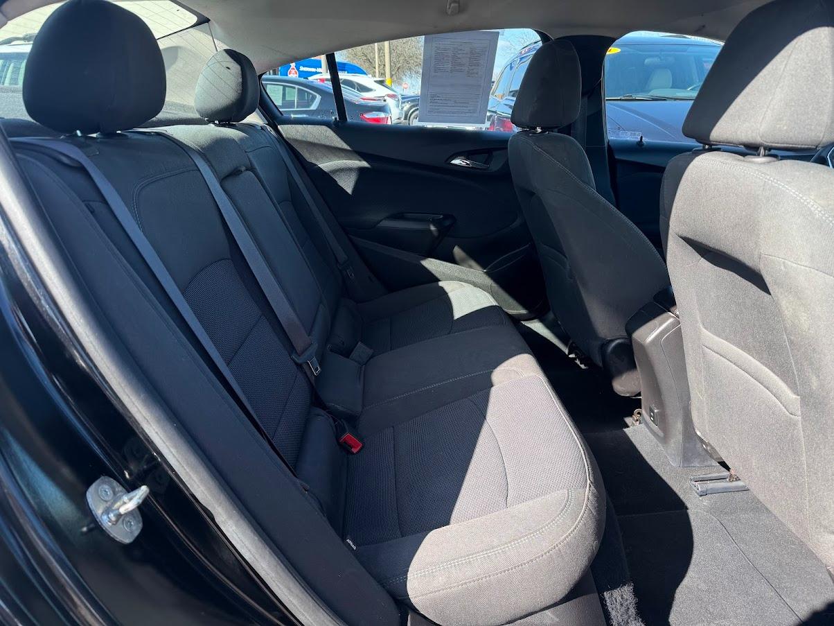 Chevrolet Cruze 4dr Sdn 1.4L LT w/1SD 2017