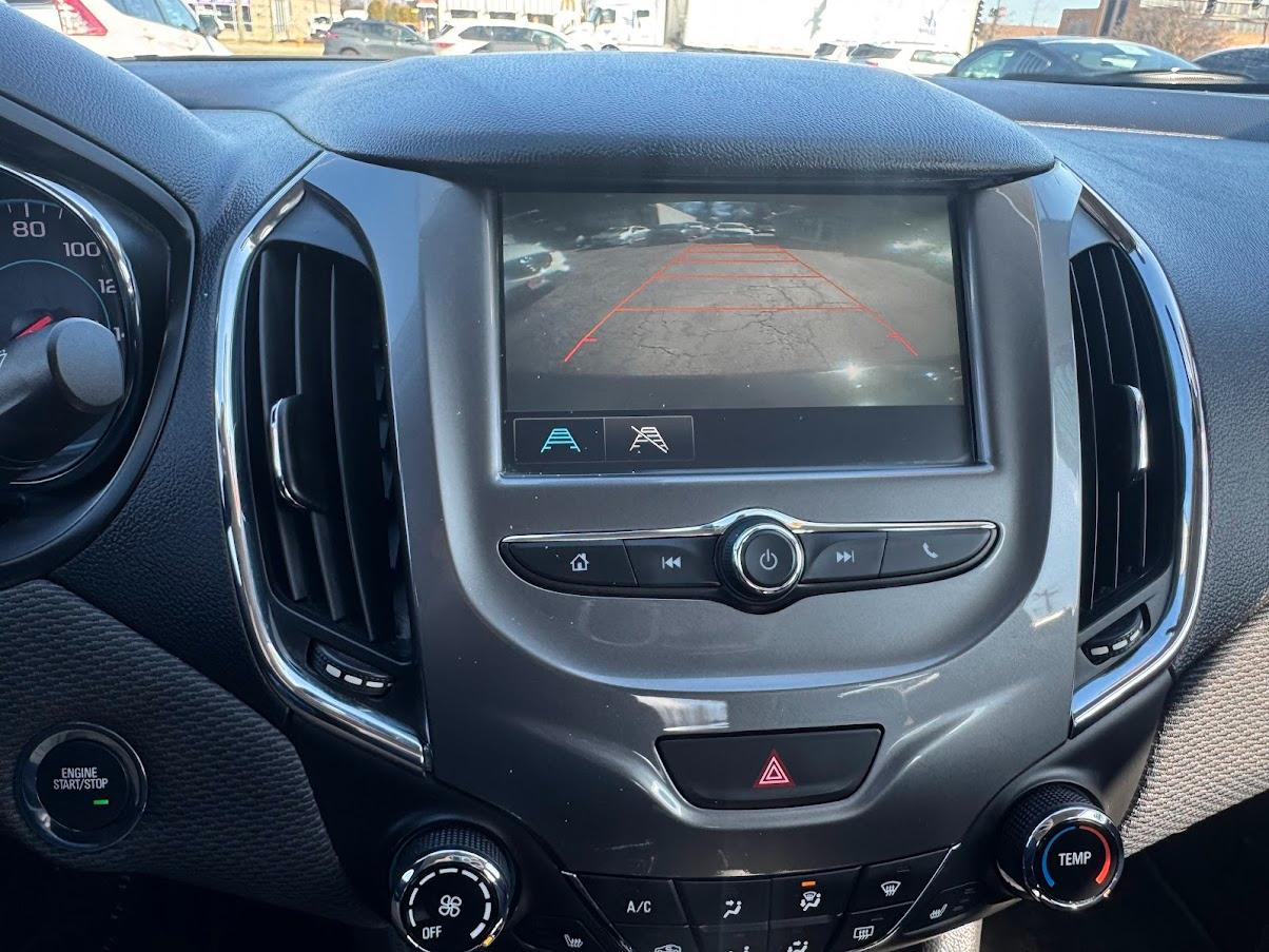 Chevrolet Cruze 4dr Sdn 1.4L LT w/1SD 2017