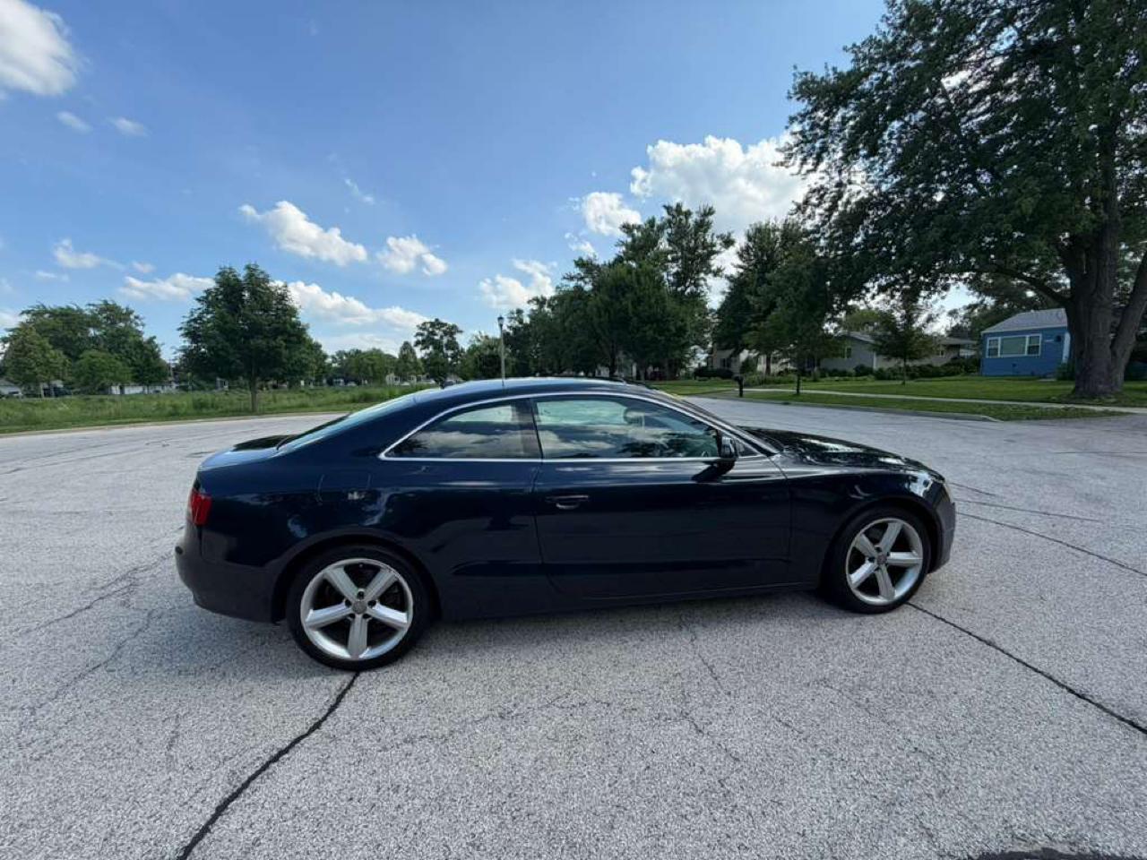 Audi A5 2dr Cpe Auto quattro 2.0L Premium 2010