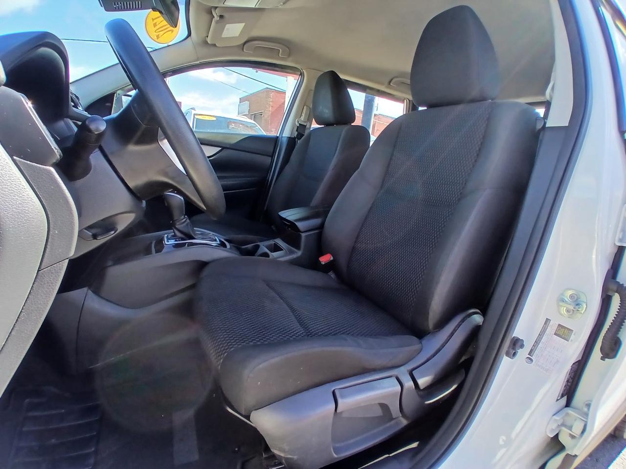 Nissan Rogue Sport FWD S 2021