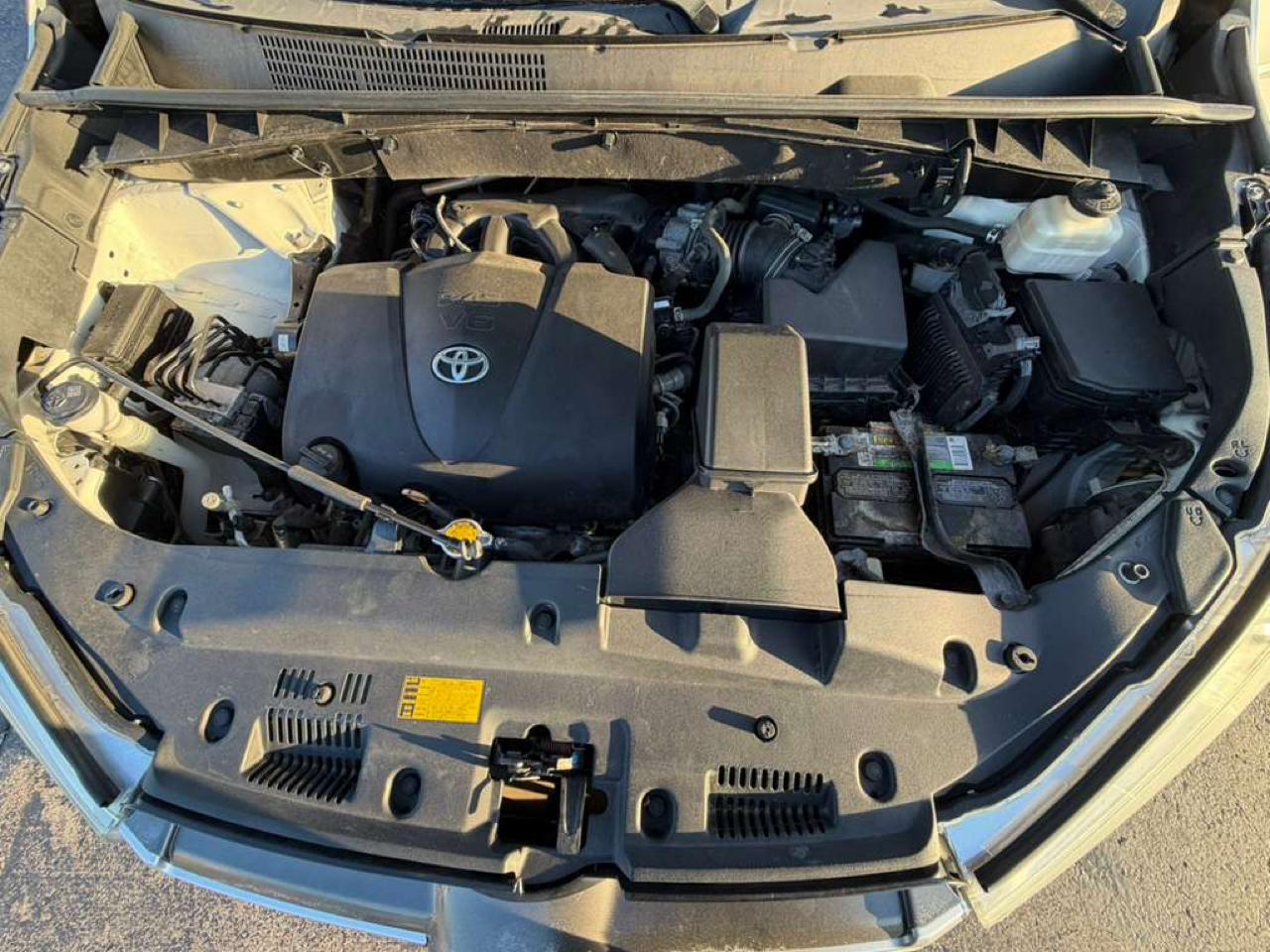 Toyota Highlander LE V6 FWD (Natl) 2017