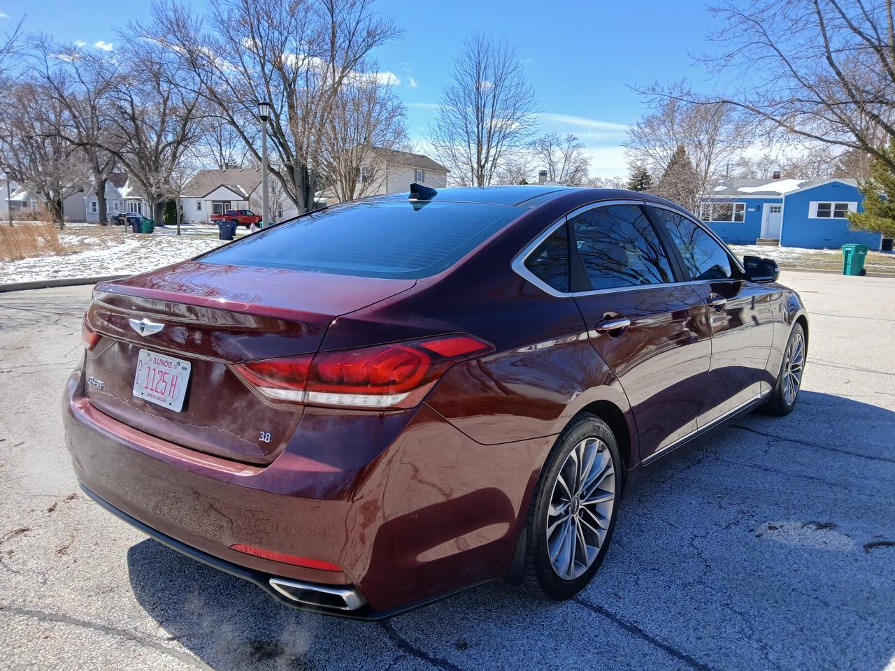 Hyundai Genesis 4dr Sdn V6 3.8L RWD 2016