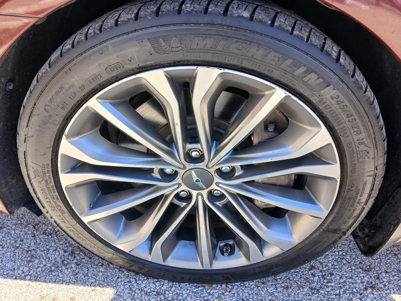 Hyundai Genesis 4dr Sdn V6 3.8L RWD 2016