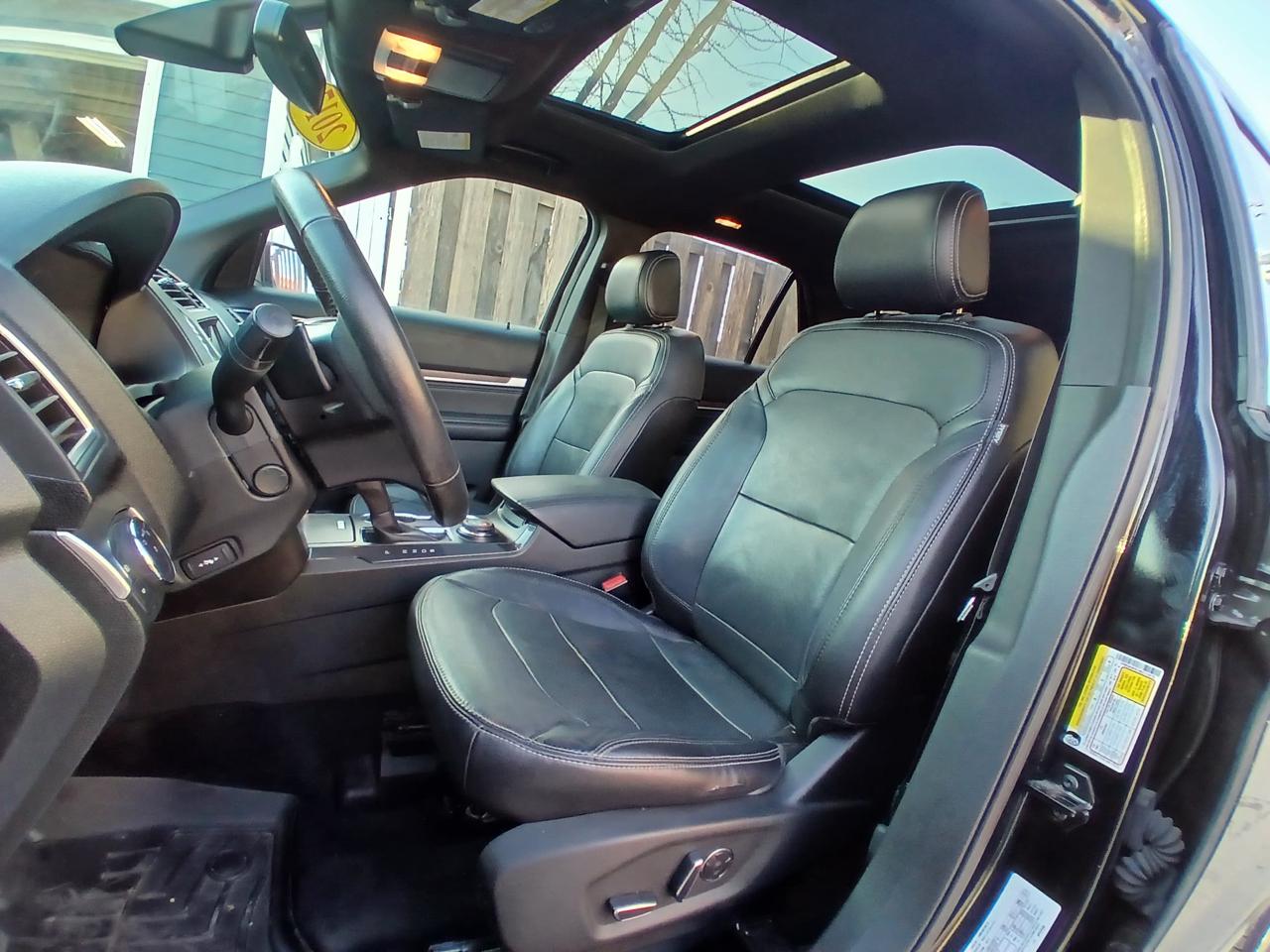 Ford Explorer Limited 4WD 2017