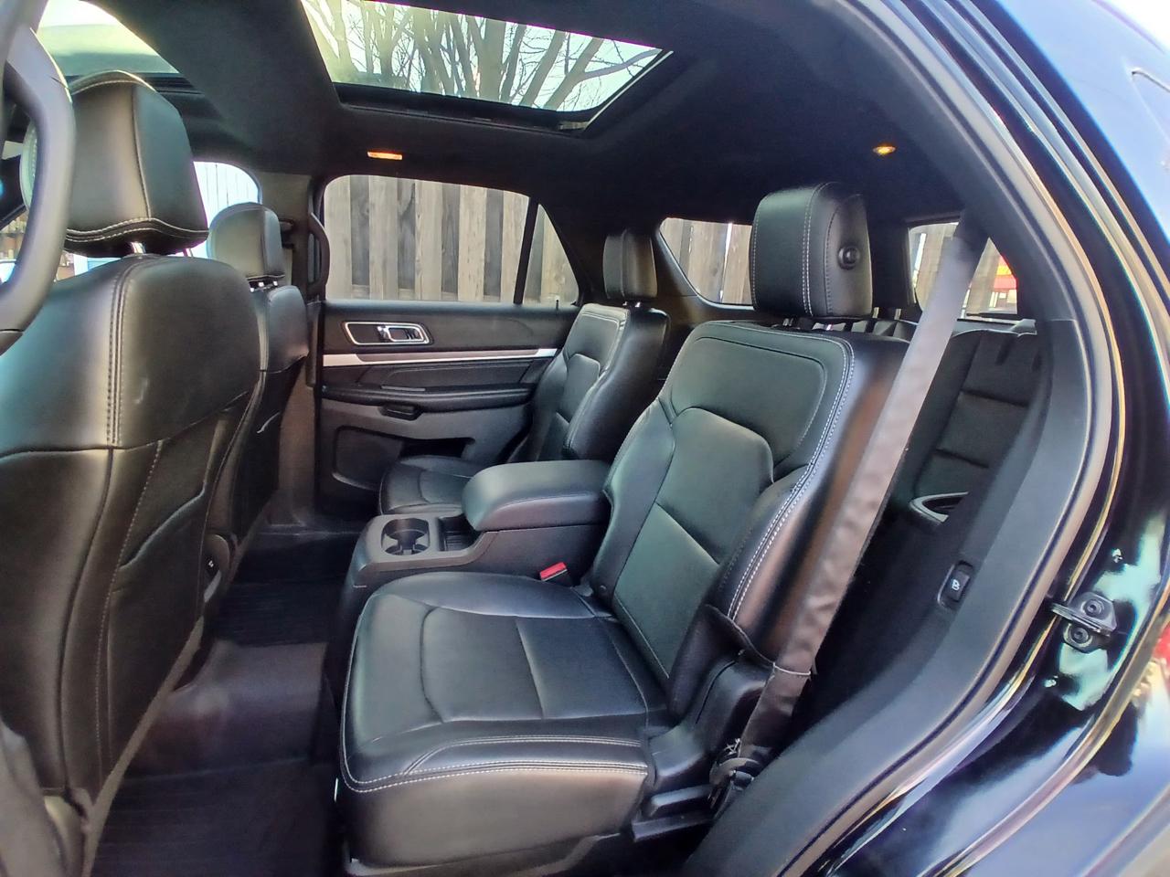 Ford Explorer Limited 4WD 2017