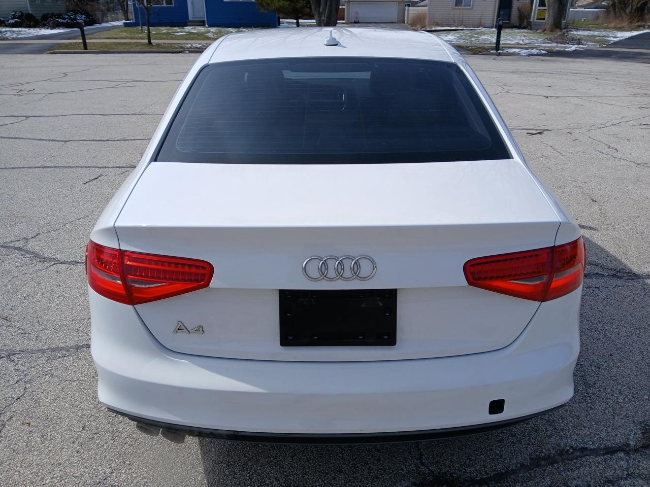Audi A4 4dr Sdn CVT FrontTrak 2.0T Premium Plus 2014