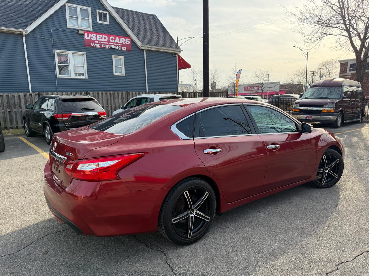 Nissan Altima 4dr Sdn V6 3.5 SL 2016