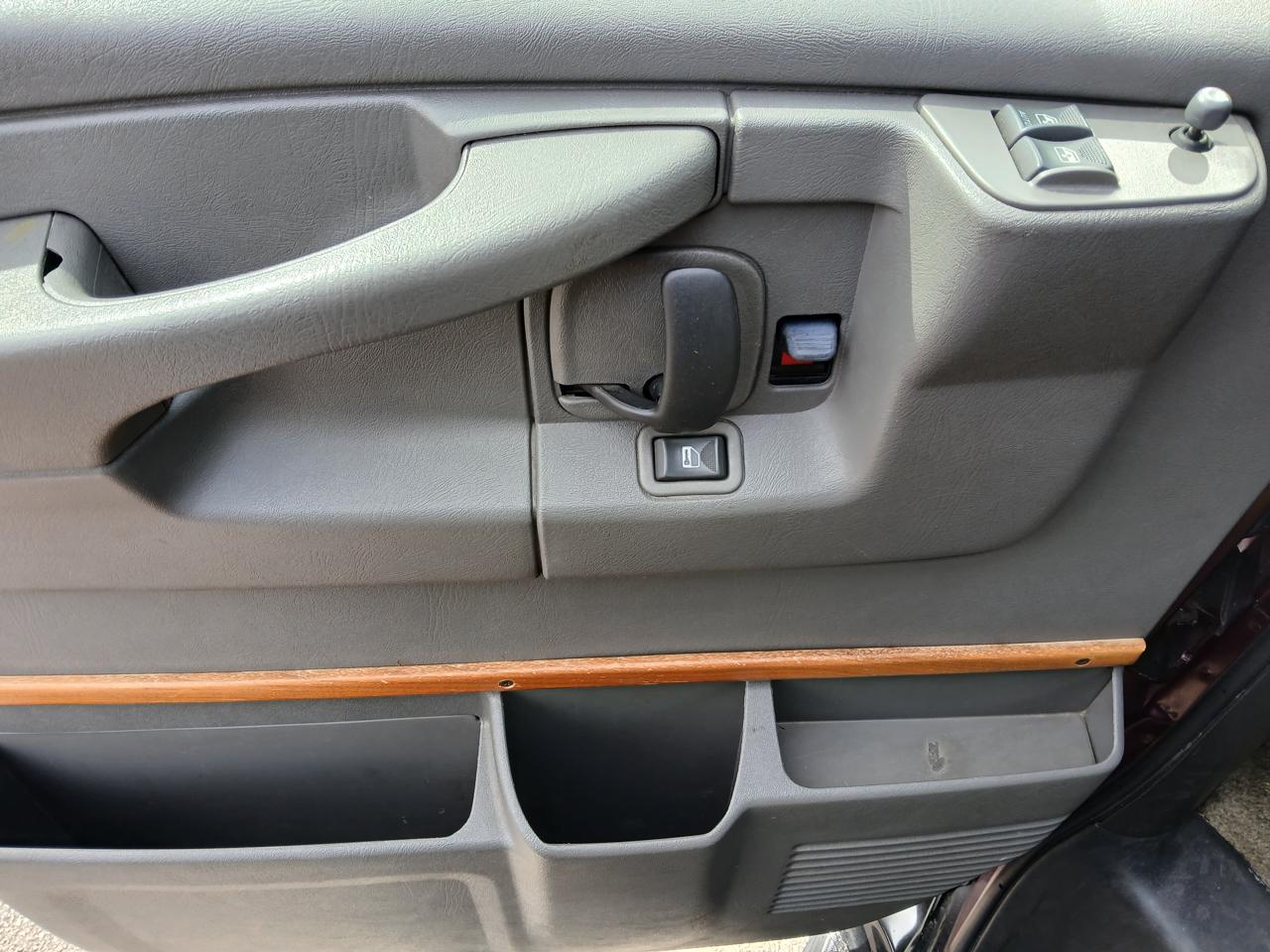 Chevrolet Conversion Van  2005