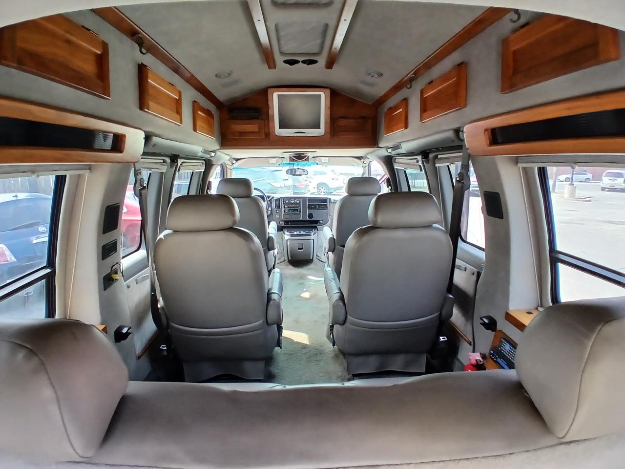 Chevrolet Conversion Van  2005