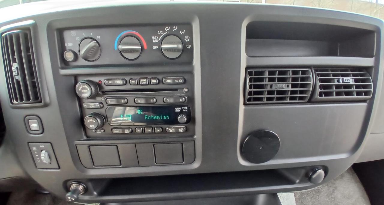 Chevrolet Conversion Van  2005