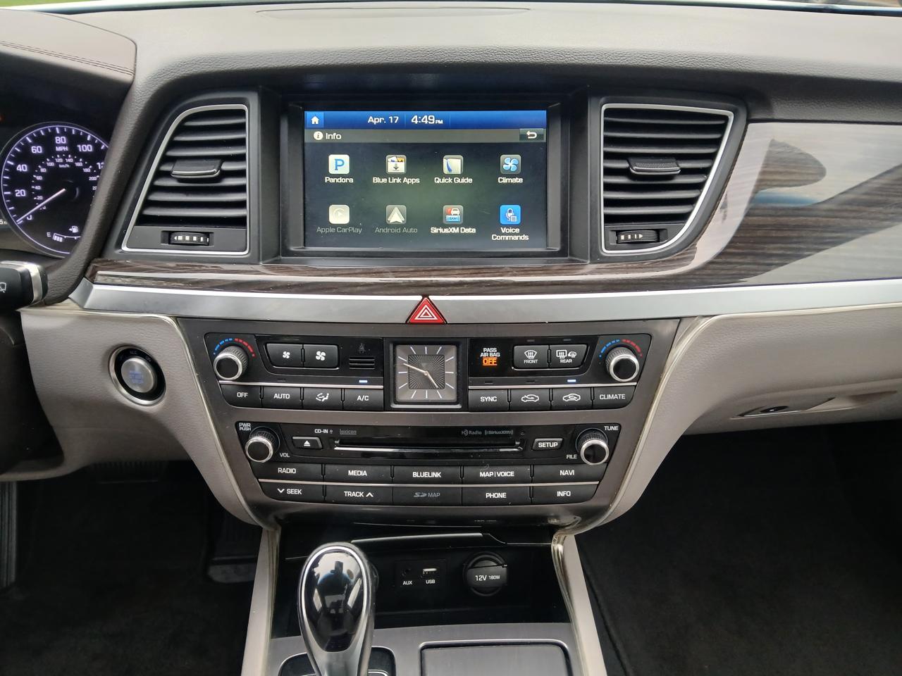 Genesis G80 3.8L AWD 2017