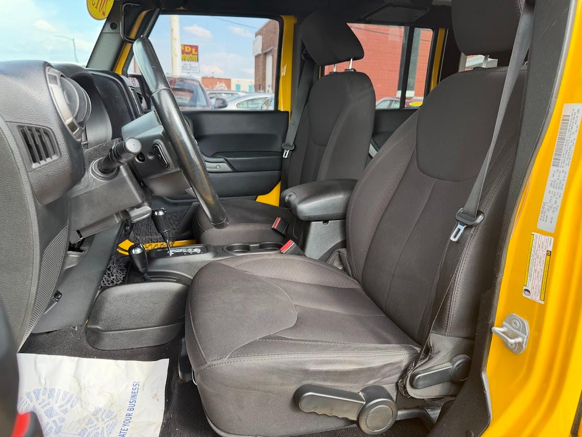 Jeep Wrangler Unlimited 4WD 4dr Sport 2015