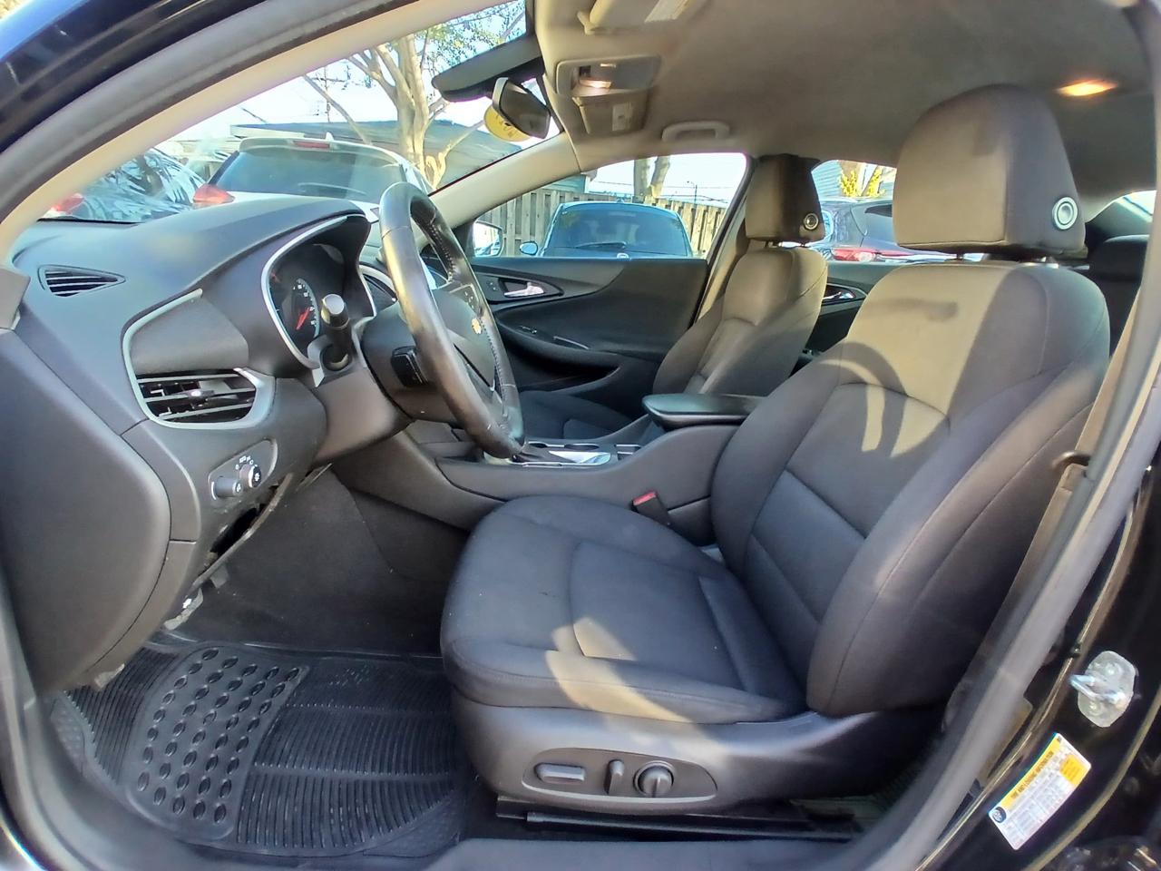 Chevrolet Malibu 4dr Sdn RS 2019