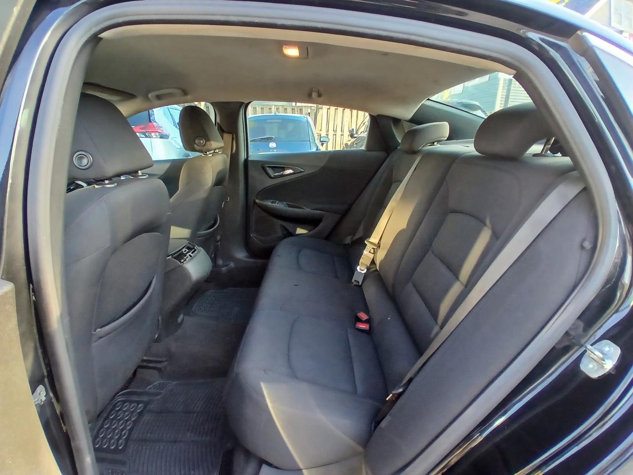 Chevrolet Malibu 4dr Sdn RS 2019