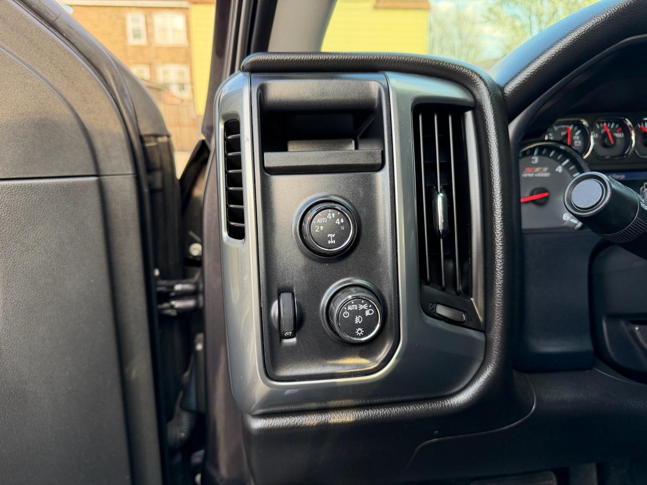 Chevrolet Silverado 1500 LT Z71 Crew Cab 4WD 2014