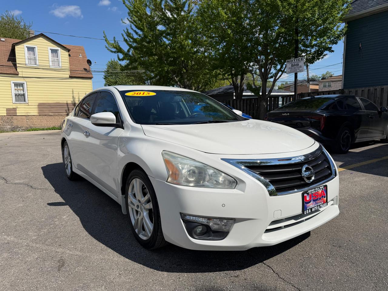 Nissan Altima 4dr Sdn V6 3.5 SL 2015