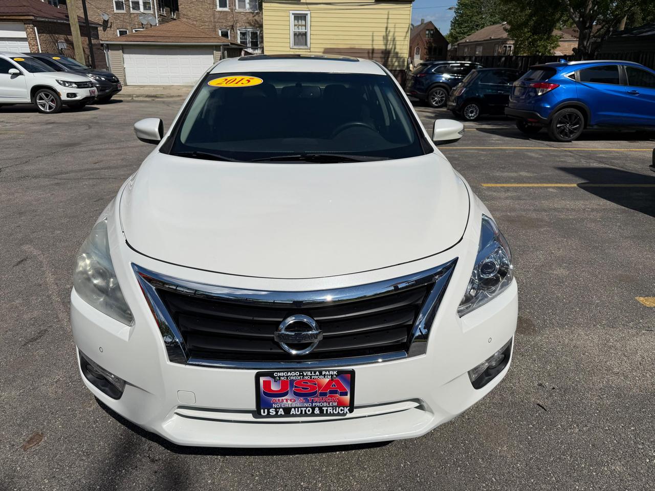 Nissan Altima 4dr Sdn V6 3.5 SL 2015
