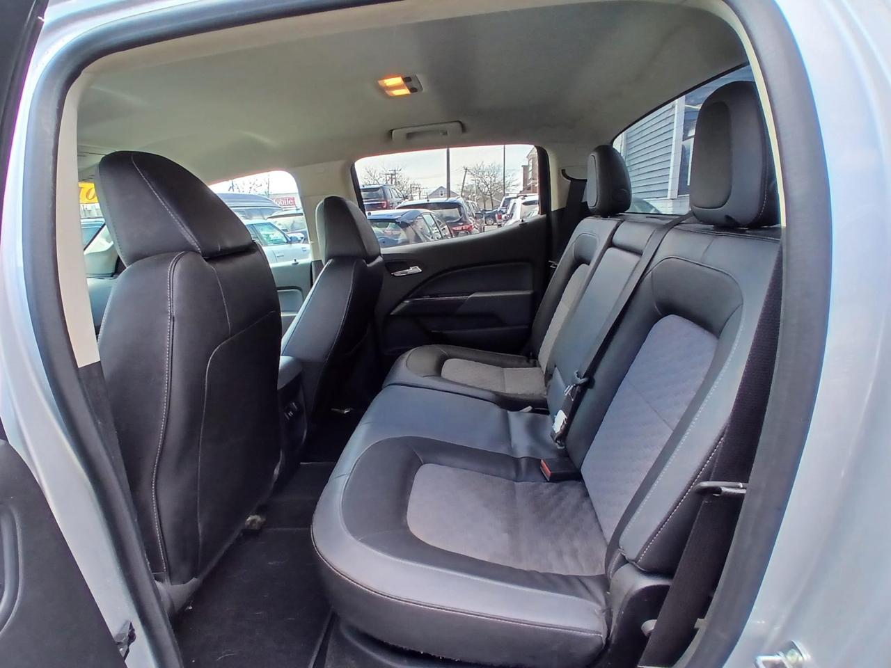 Chevrolet Colorado 4WD Crew Cab 140.5" Z71 2015