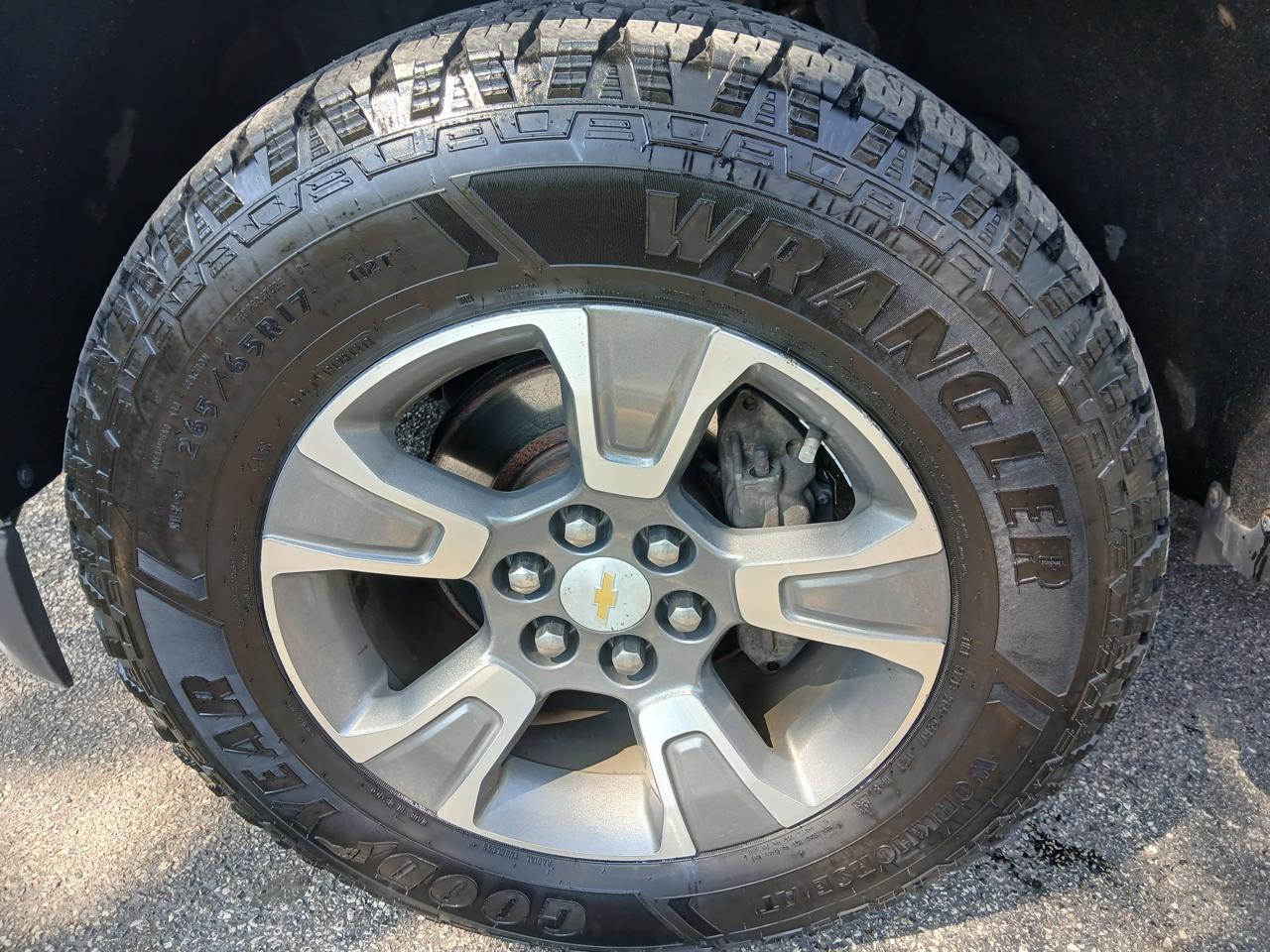 Chevrolet Colorado 4WD Crew Cab 140.5" Z71 2015