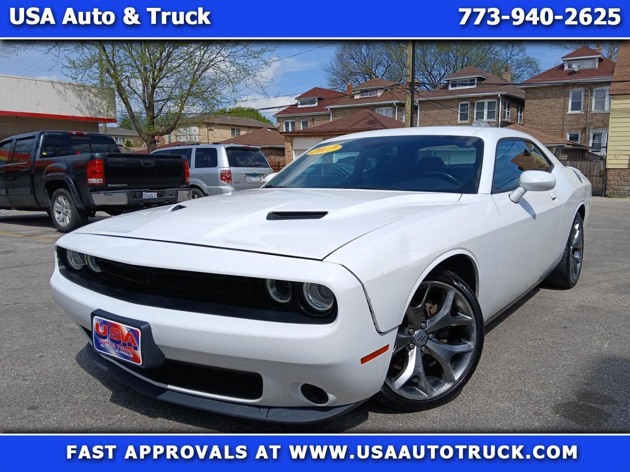 2017 Dodge Challenger SXT Coupe