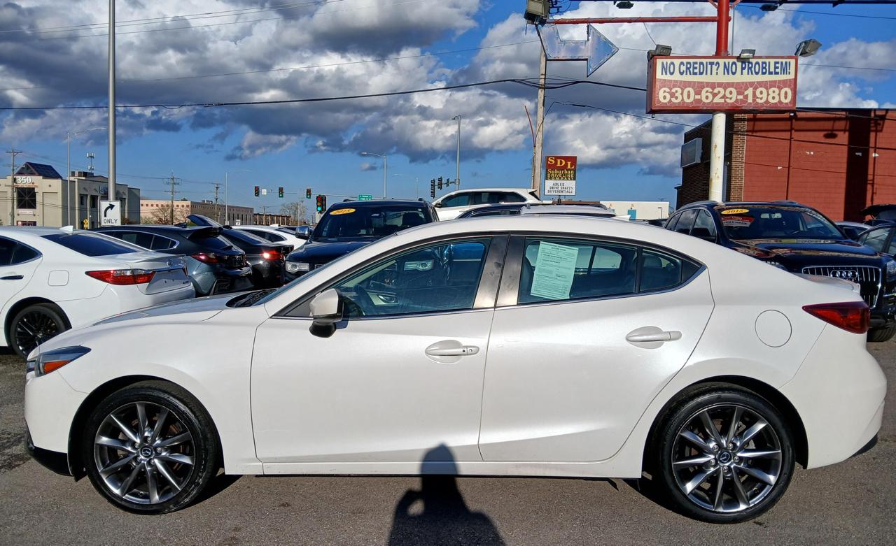 Mazda Mazda3 4-Door Touring Auto 2018