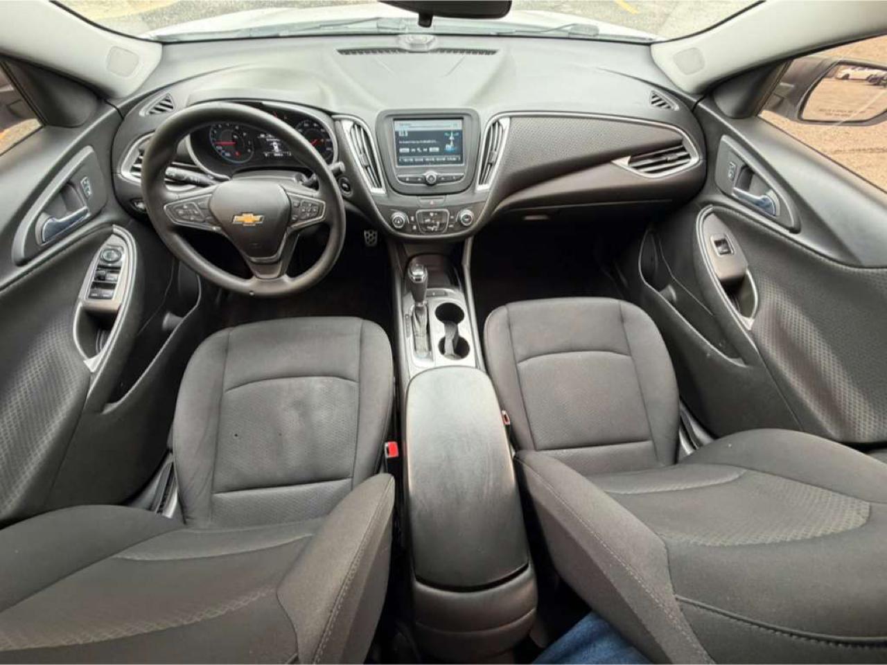 Chevrolet Malibu 4dr Sdn LS w/1LS 2017