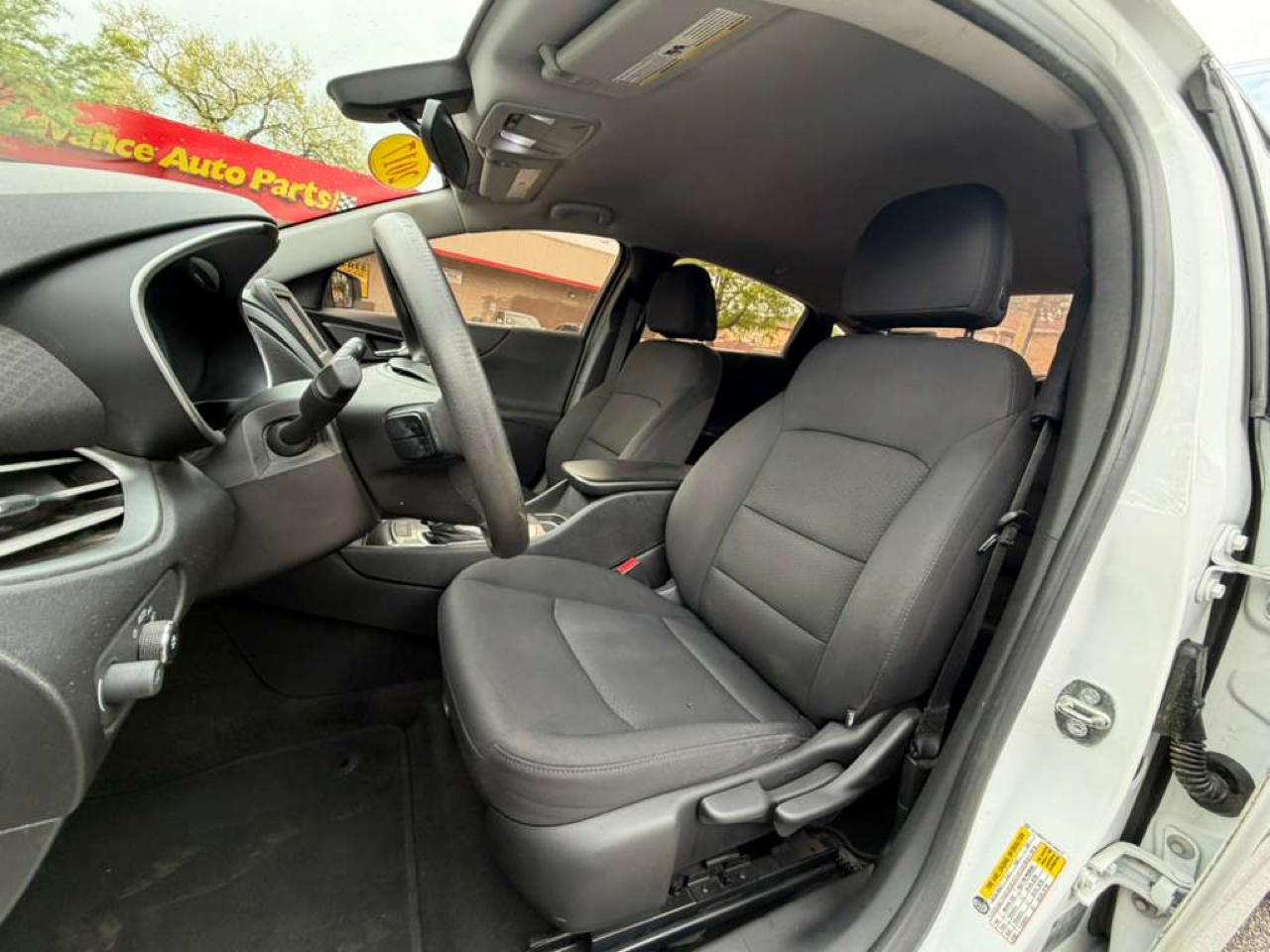 Chevrolet Malibu 4dr Sdn LS w/1LS 2017