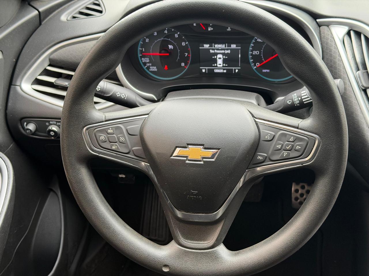 Chevrolet Malibu 4dr Sdn LS w/1LS 2017