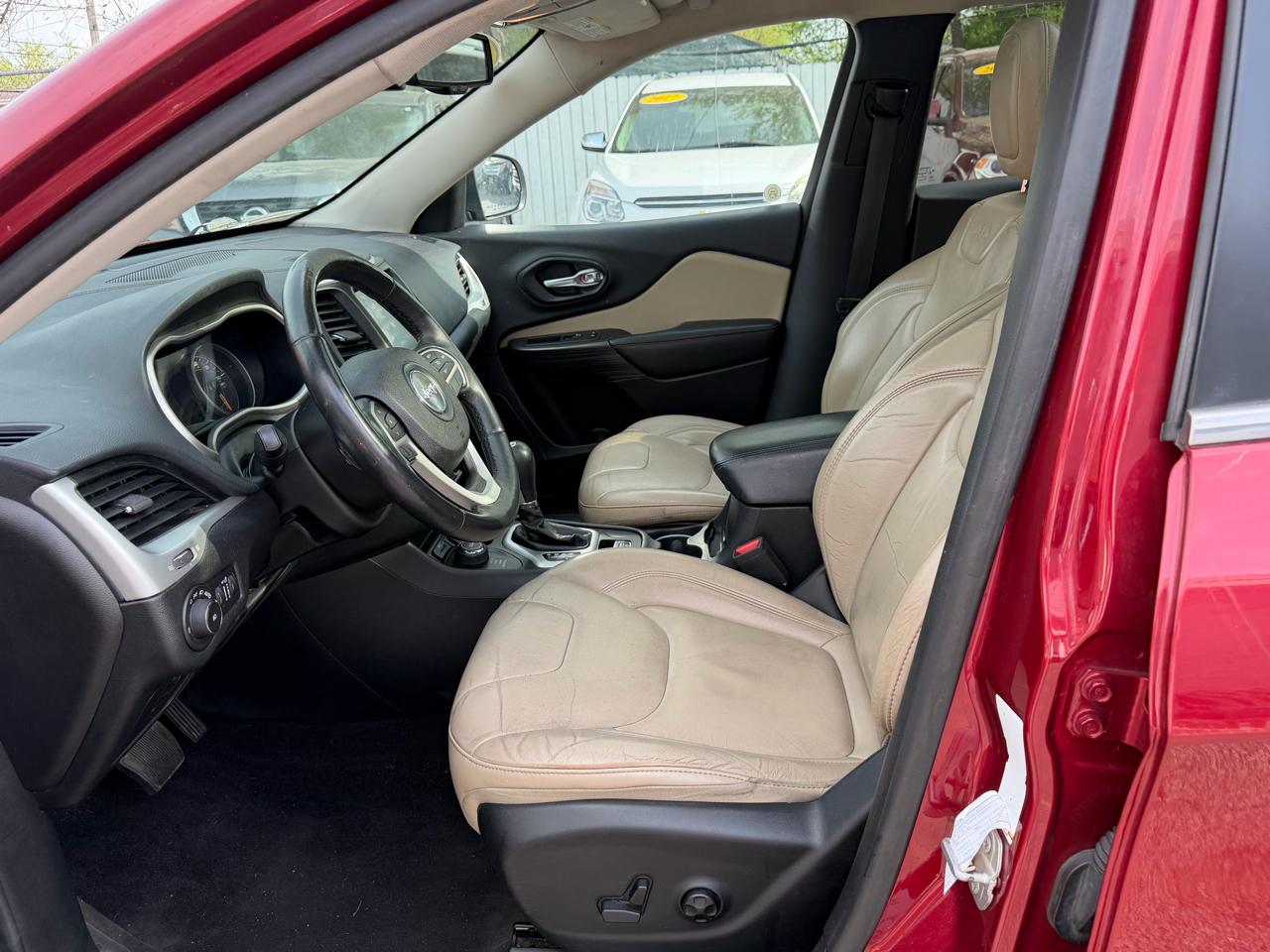 Jeep Cherokee 4WD 4dr Limited 2016