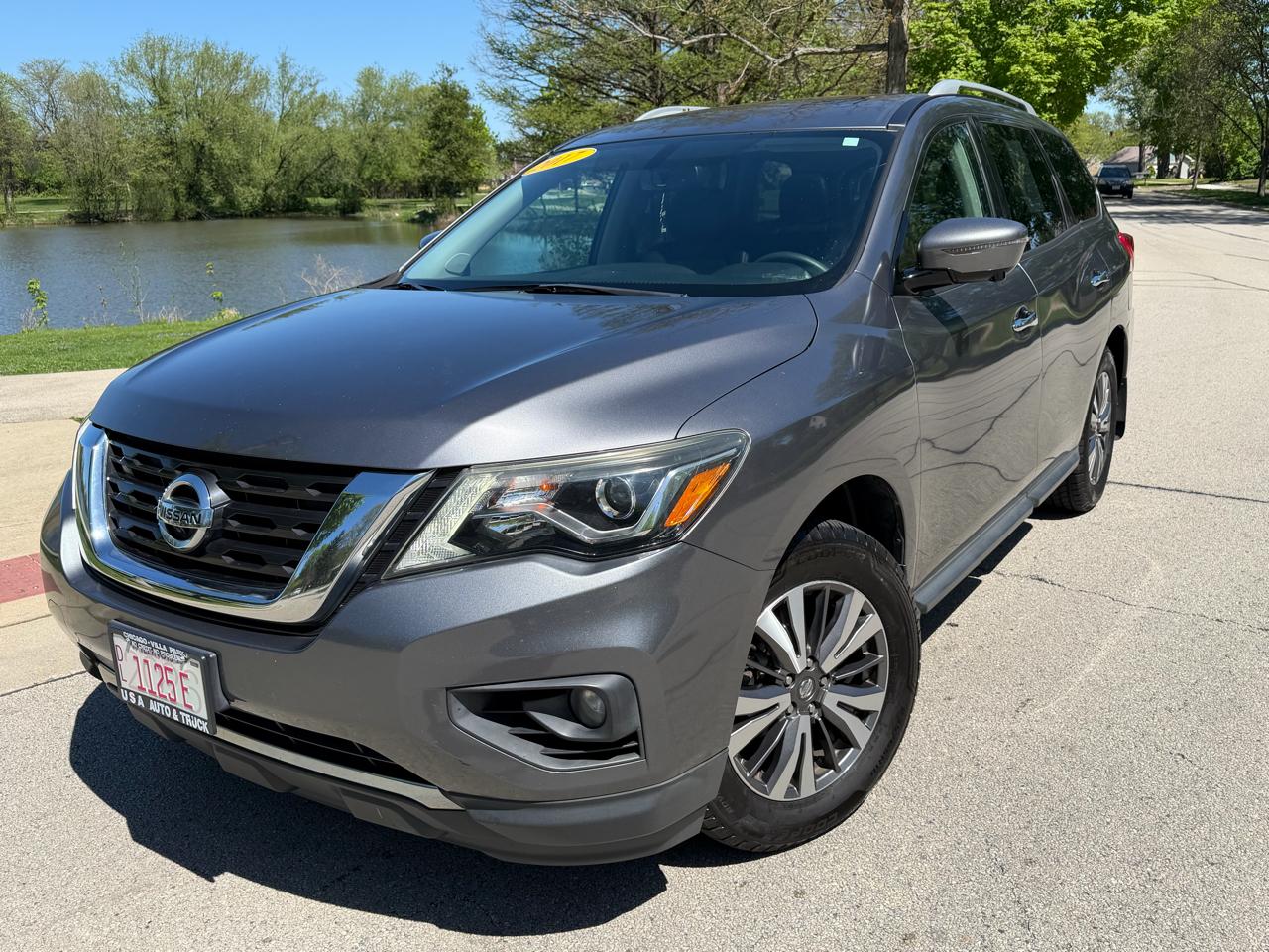 Nissan Pathfinder 4x4 SL 2017
