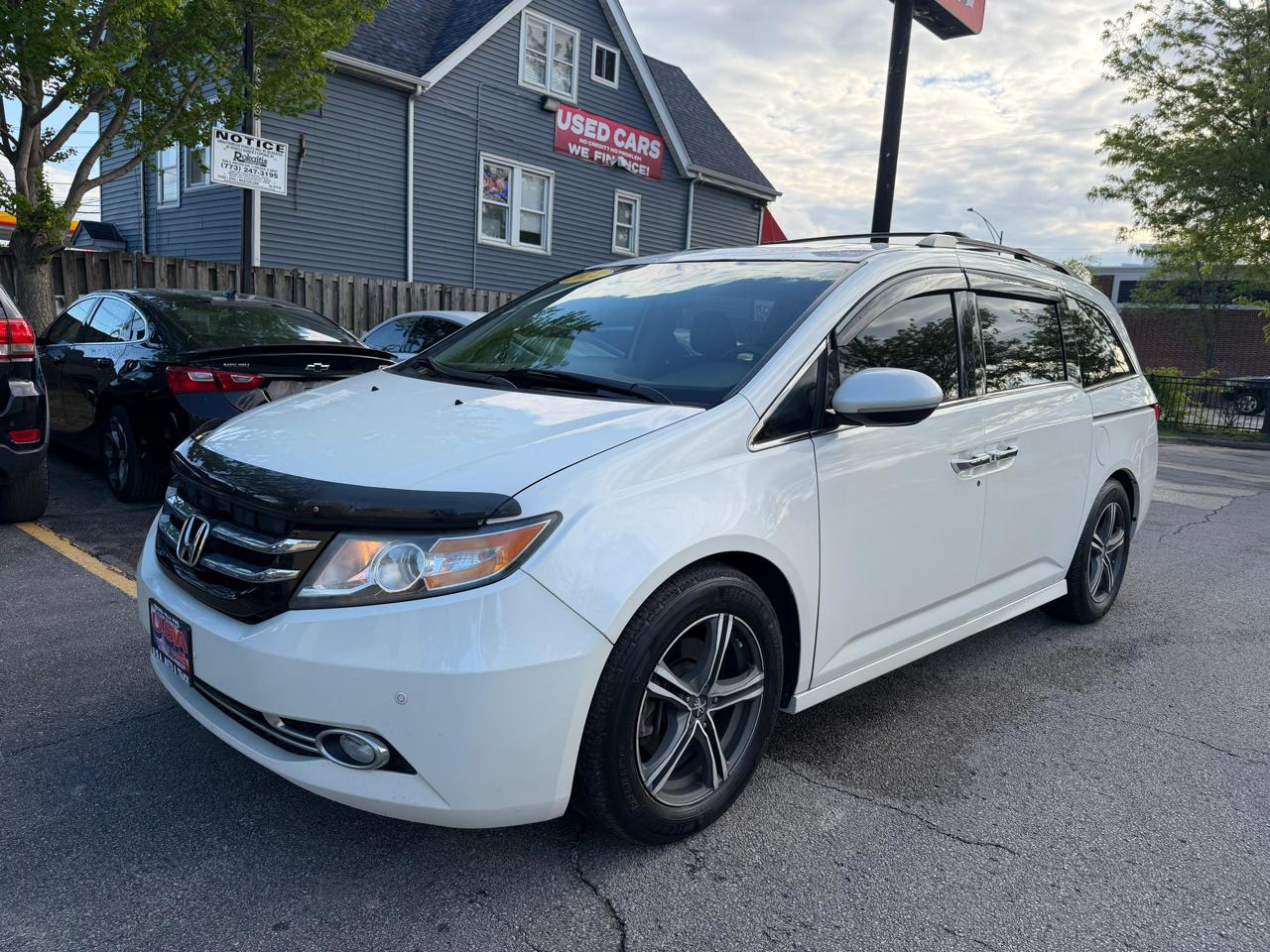 Vehicle Image 2