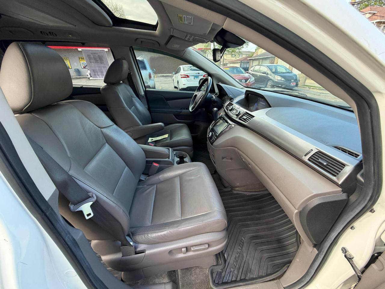 Honda Odyssey 5dr Touring 2014