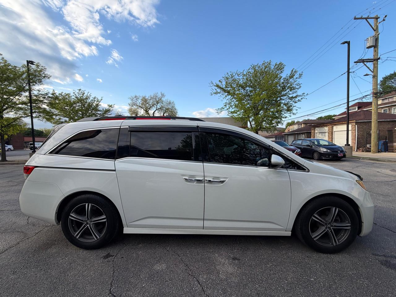 Honda Odyssey 5dr Touring 2014