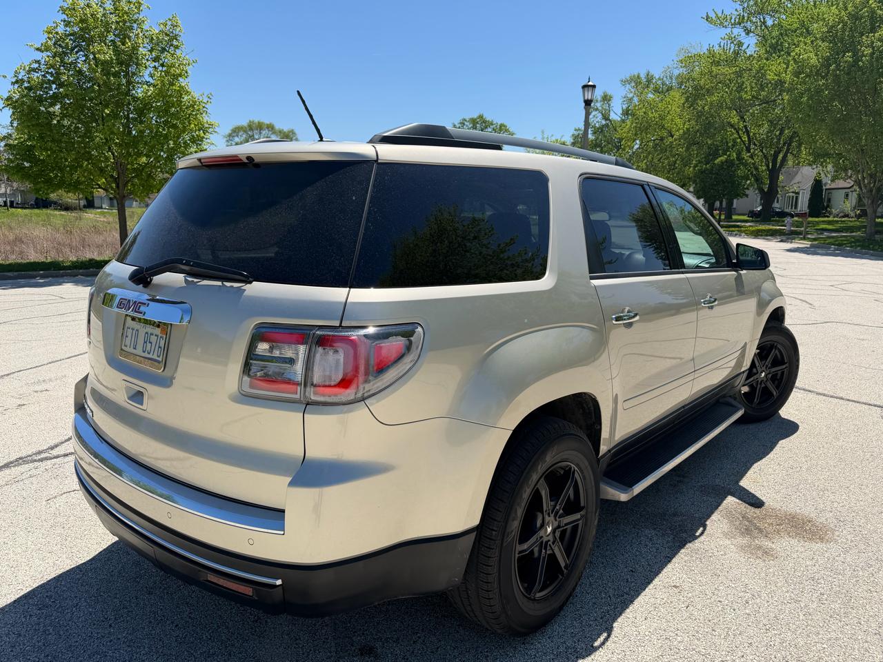 GMC Acadia FWD 4dr SLE w/SLE-1 2013
