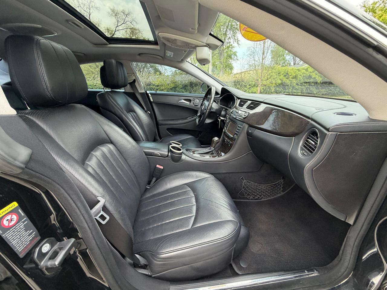 Mercedes-Benz CLS-Class 4dr Sdn 5.5L 2007