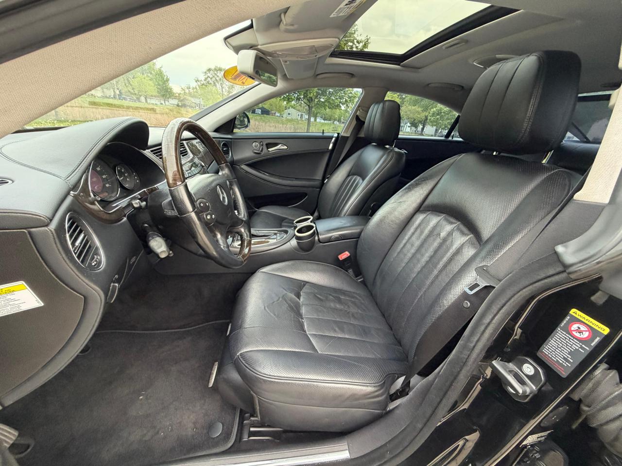 Mercedes-Benz CLS-Class 4dr Sdn 5.5L 2007