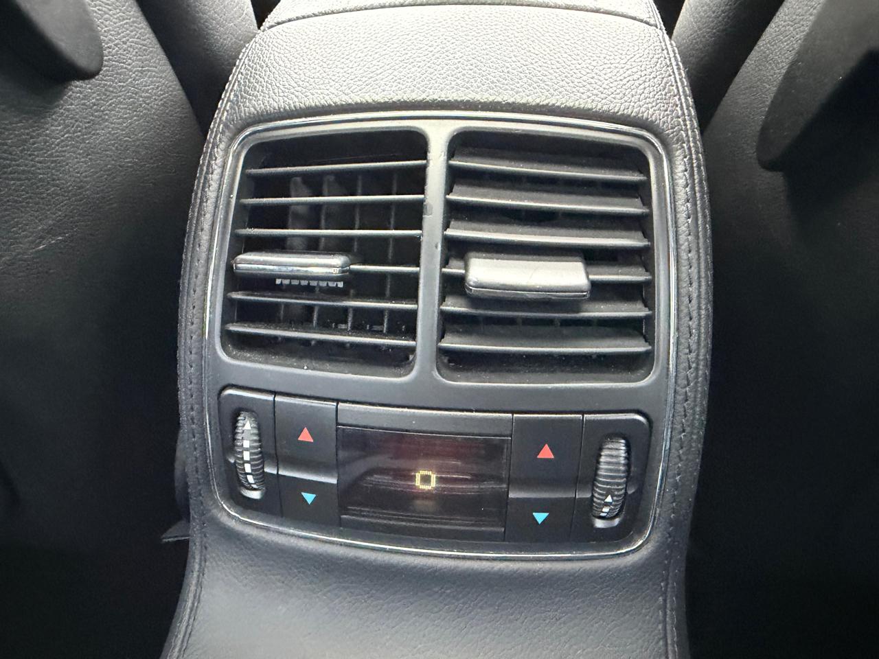 Mercedes-Benz CLS-Class 4dr Sdn 5.5L 2007