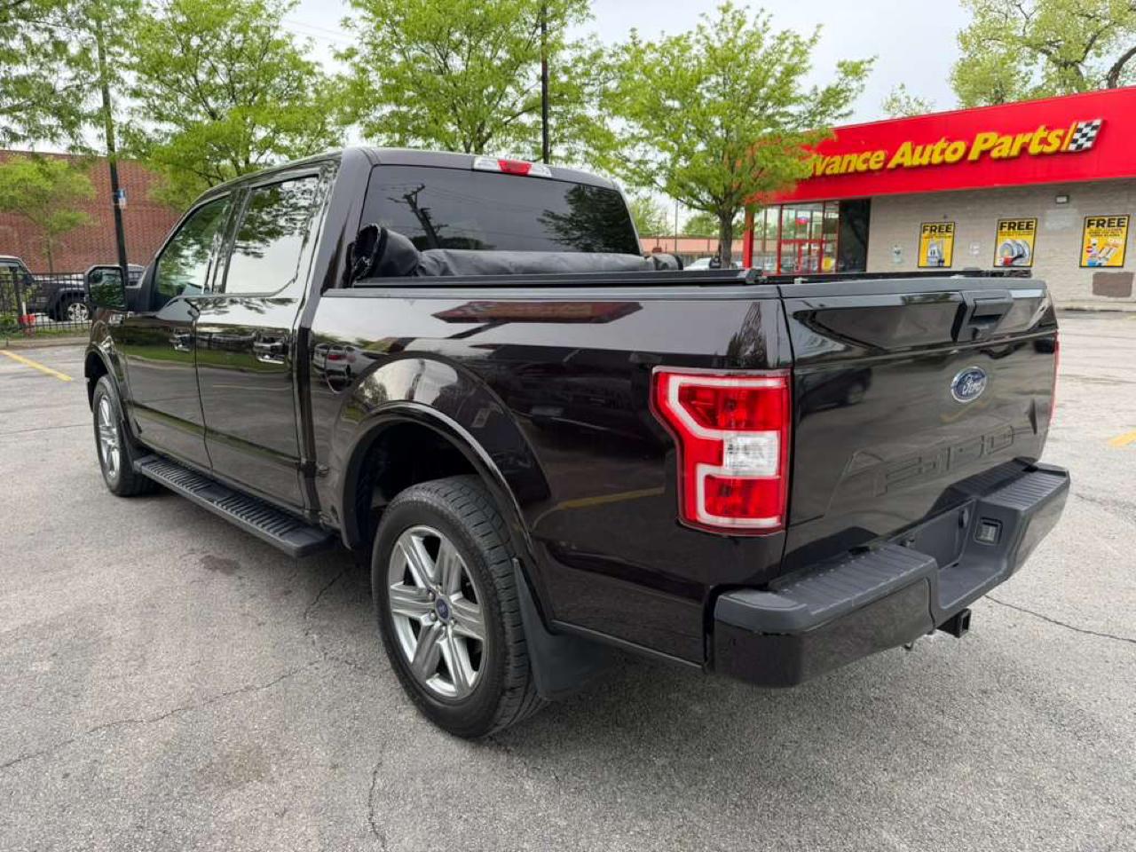 Ford F-150 4WD SuperCrew 139" XLT 2019