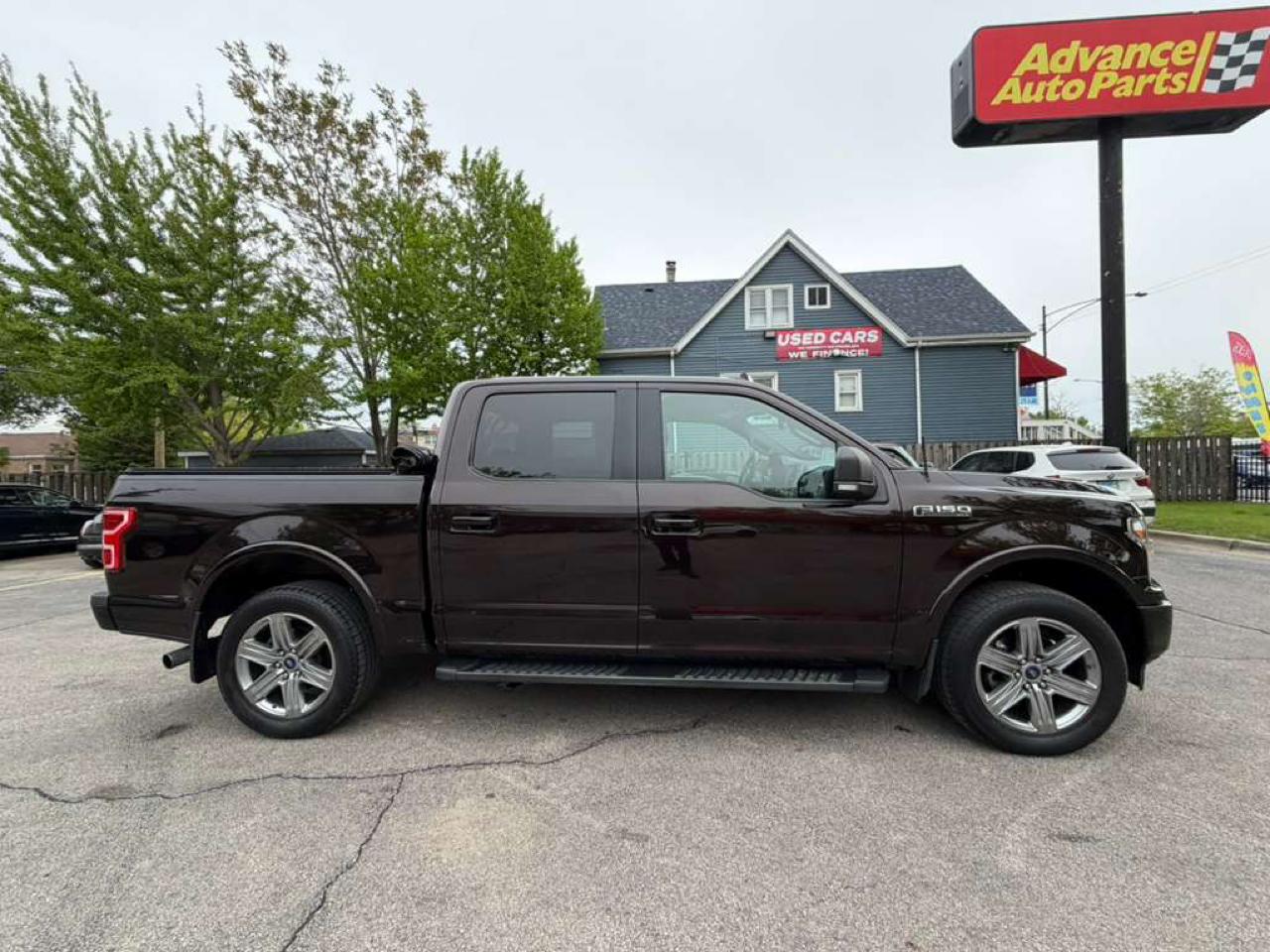 Ford F-150 4WD SuperCrew 139" XLT 2019