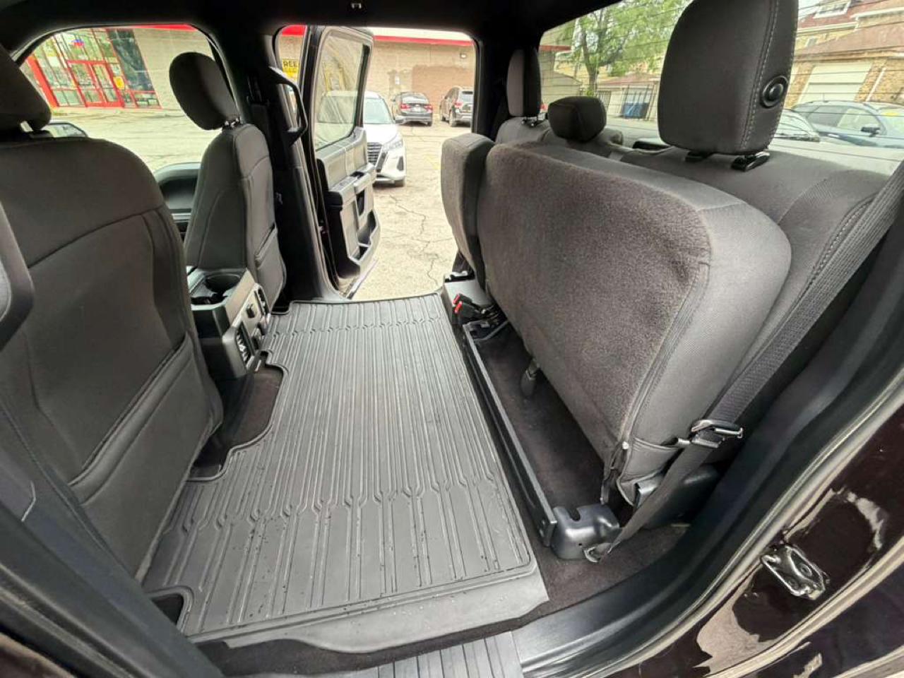 Ford F-150 4WD SuperCrew 139" XLT 2019