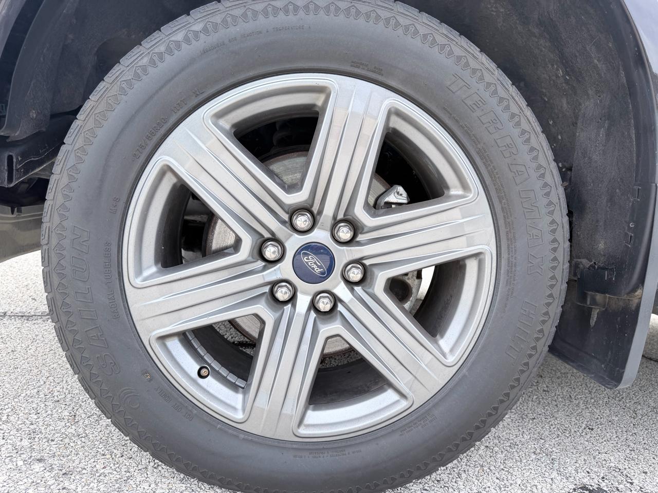 Ford F-150 4WD SuperCrew 139" XLT 2019