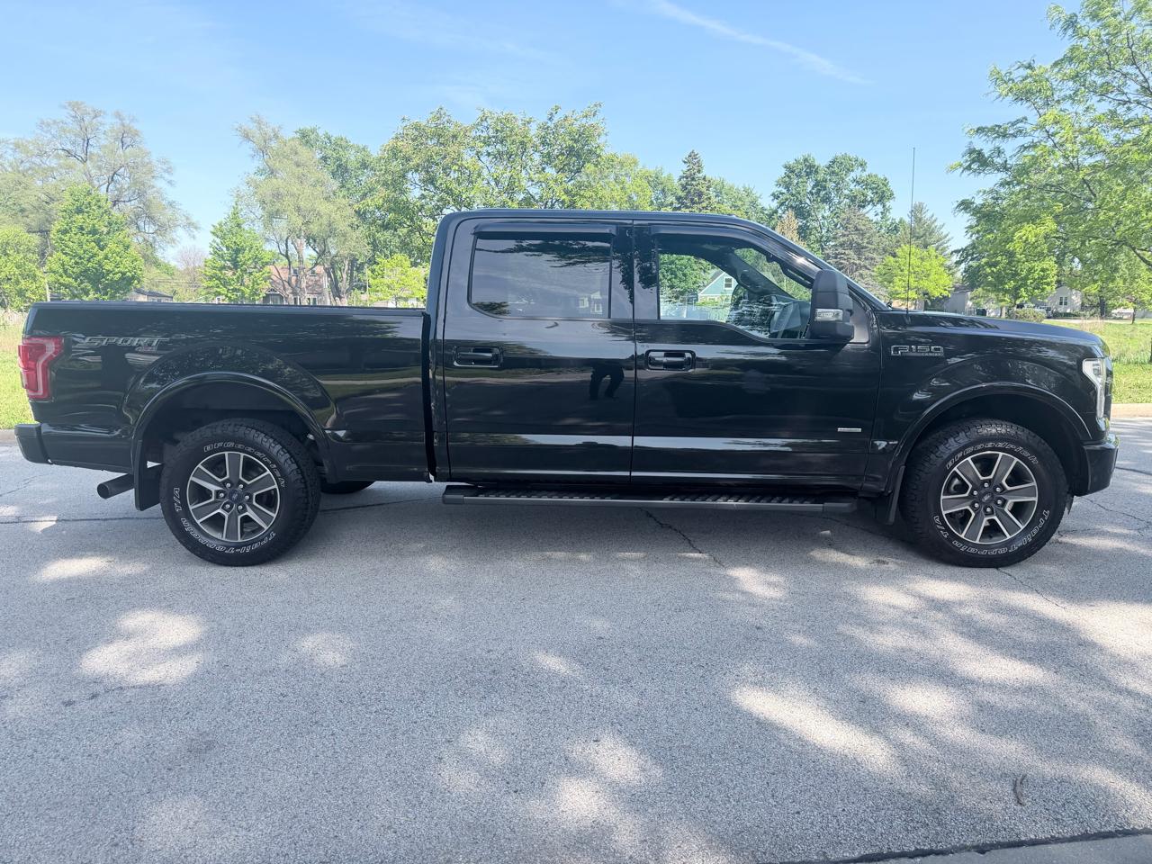 Ford F-150 4WD SuperCrew 157" Lariat 2015