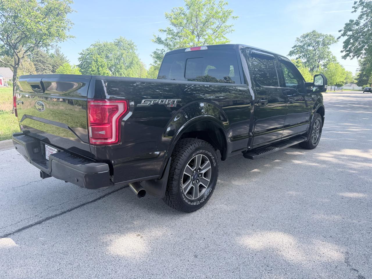 Ford F-150 4WD SuperCrew 157" Lariat 2015