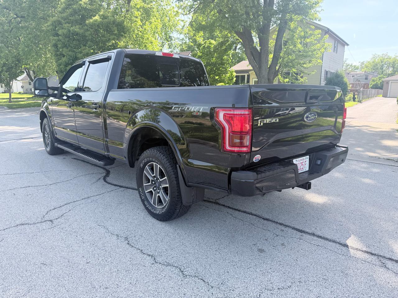 Ford F-150 4WD SuperCrew 157" Lariat 2015
